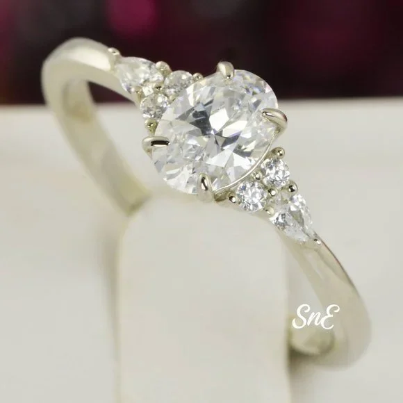 NEW 925 OVAL DIAMOND CUT WEDDING BAND ENGAGEMENT RINGS SET - Picture 2 of 6